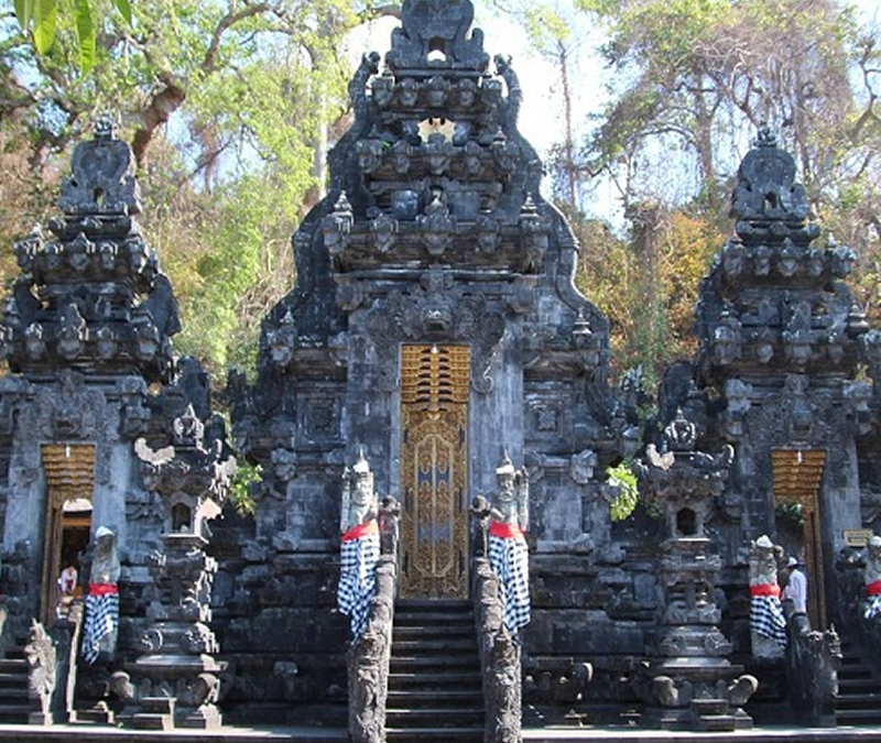 Cave Lawah/Bat Cave
